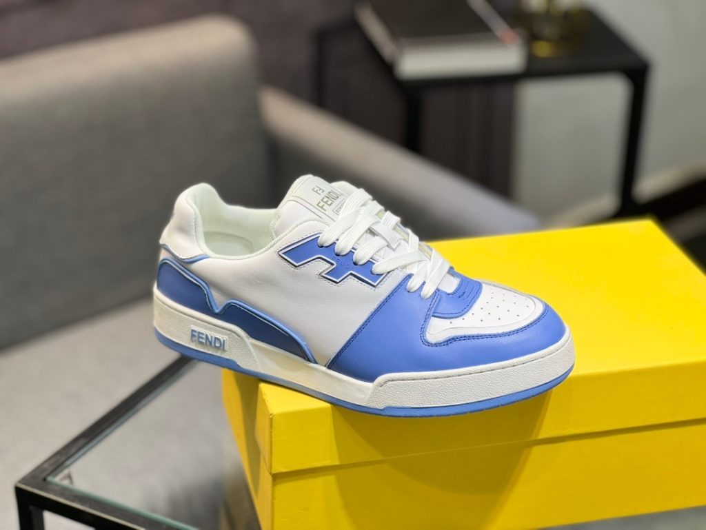 FENDI CASUAL SNEAKERS - Image 4