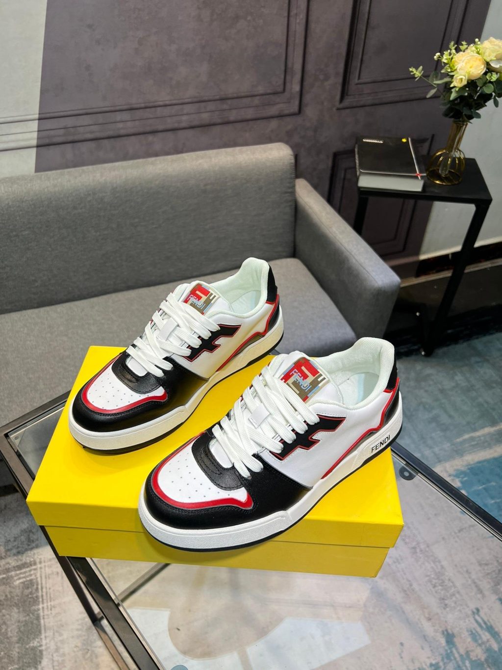 FENDI CASUAL SNEAKERS - Image 2