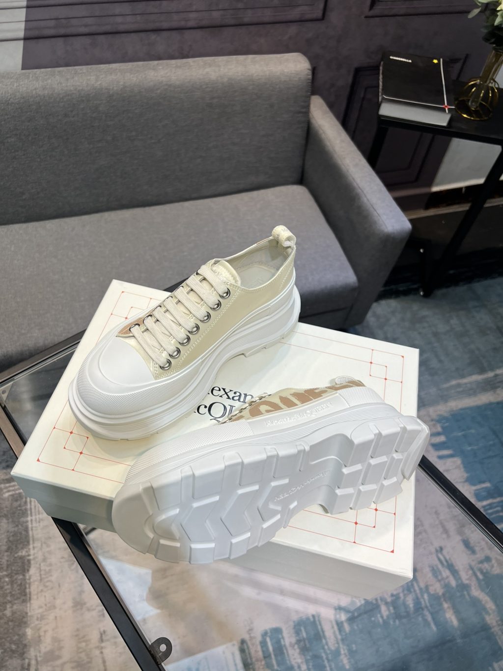 Alexander McQueen Oversized Retro Sneaker - Image 2