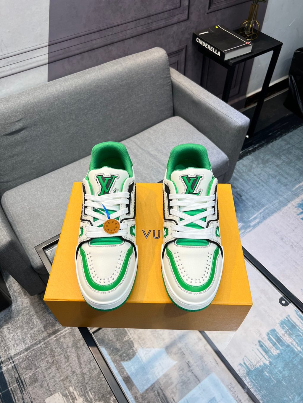 Louis Vuitton Trainer Sneaker - Image 2