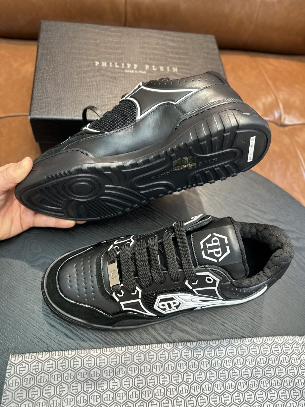 Philipp Plein Strass Hexagon sneakers - Image 4