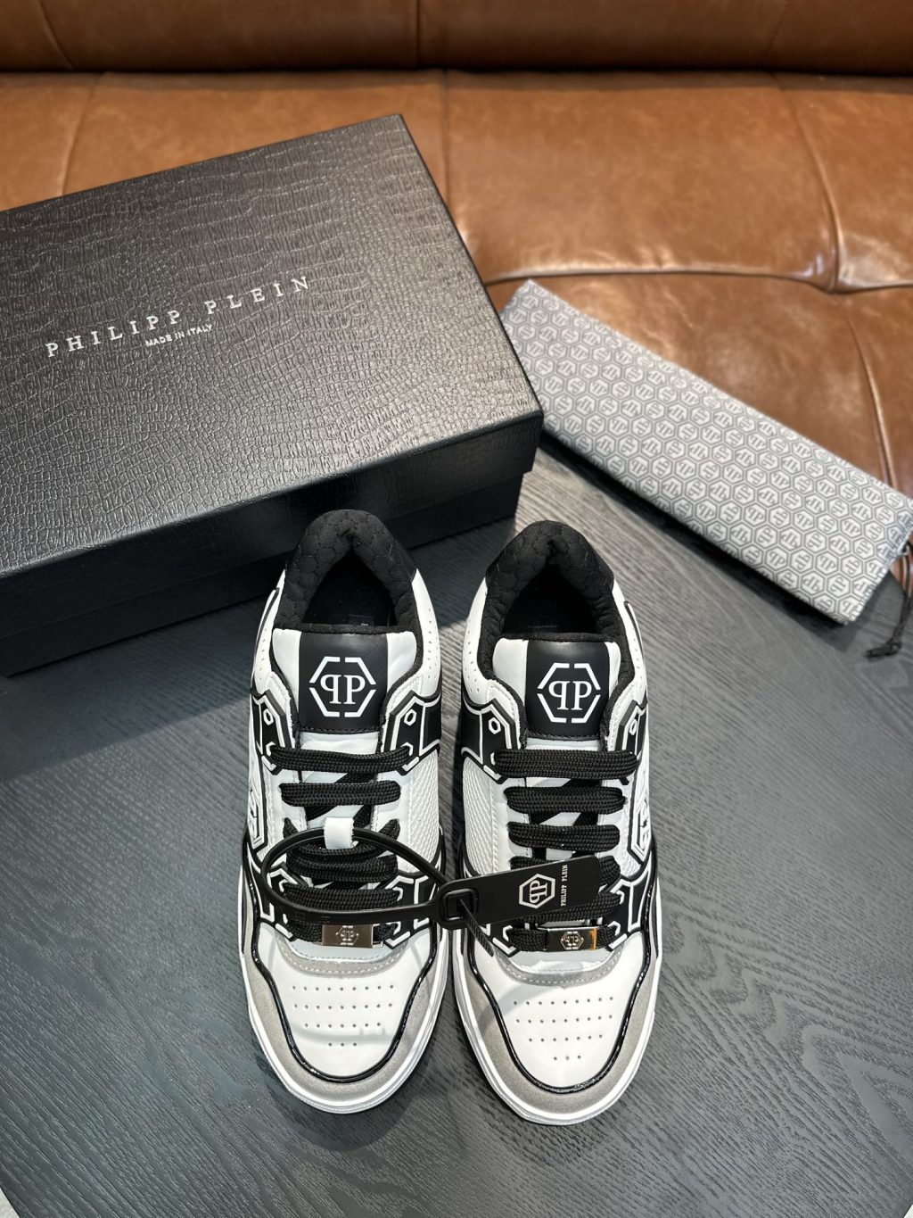 Philipp Plein Strass Hexagon sneakers - Image 2