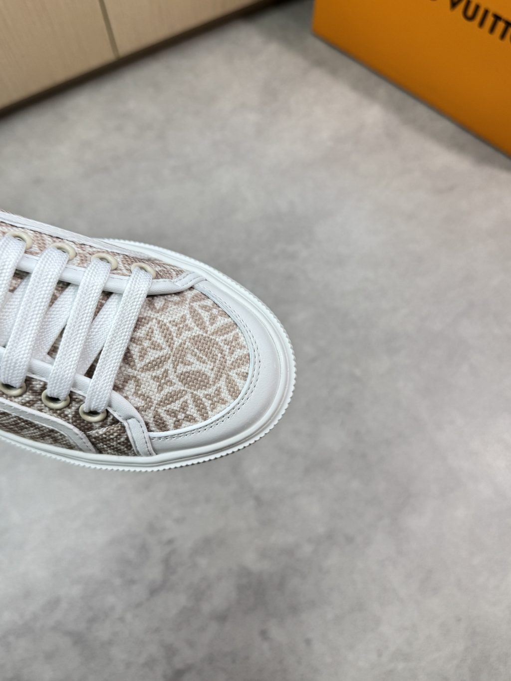 Louis Vuitton Lagoon Trainers - Image 3