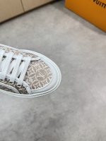 Louis Vuitton Lagoon Trainers - Image 3