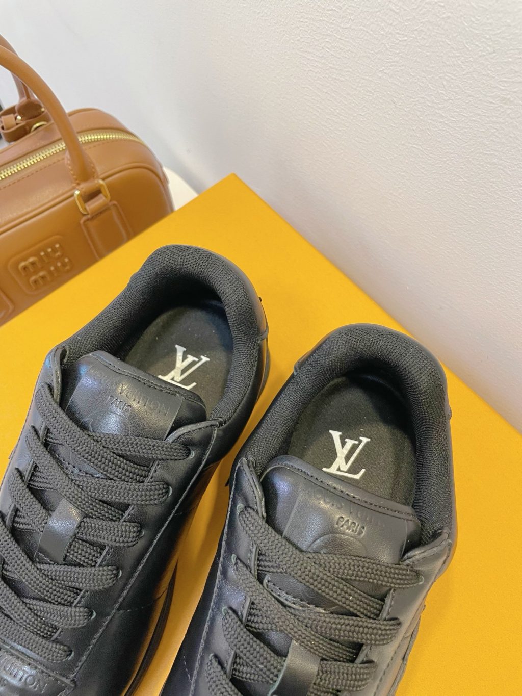 Louis Vuitton BUTTERSOFT Sneaker - Image 4