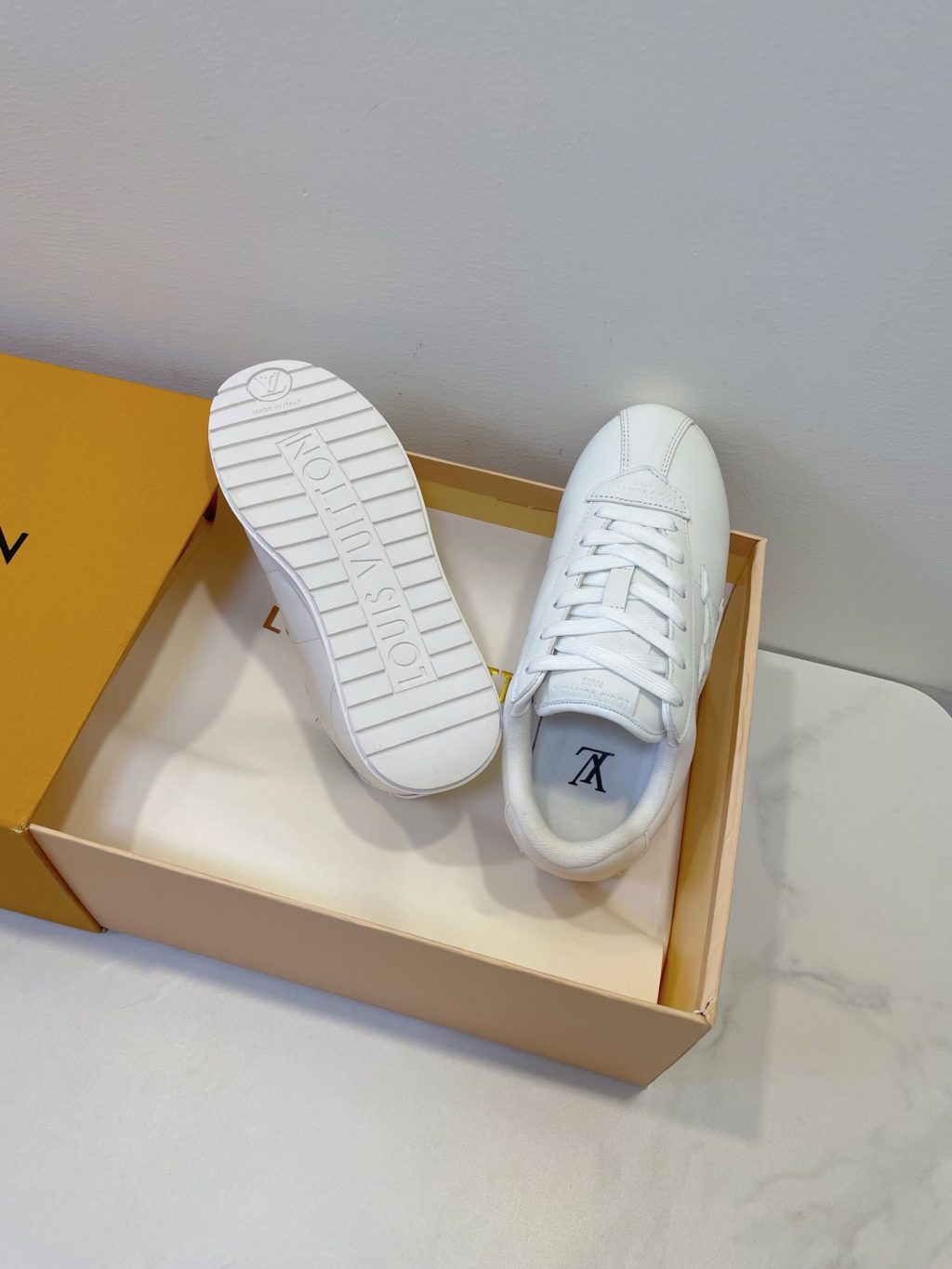 Louis Vuitton BUTTERSOFT Sneaker - Image 2