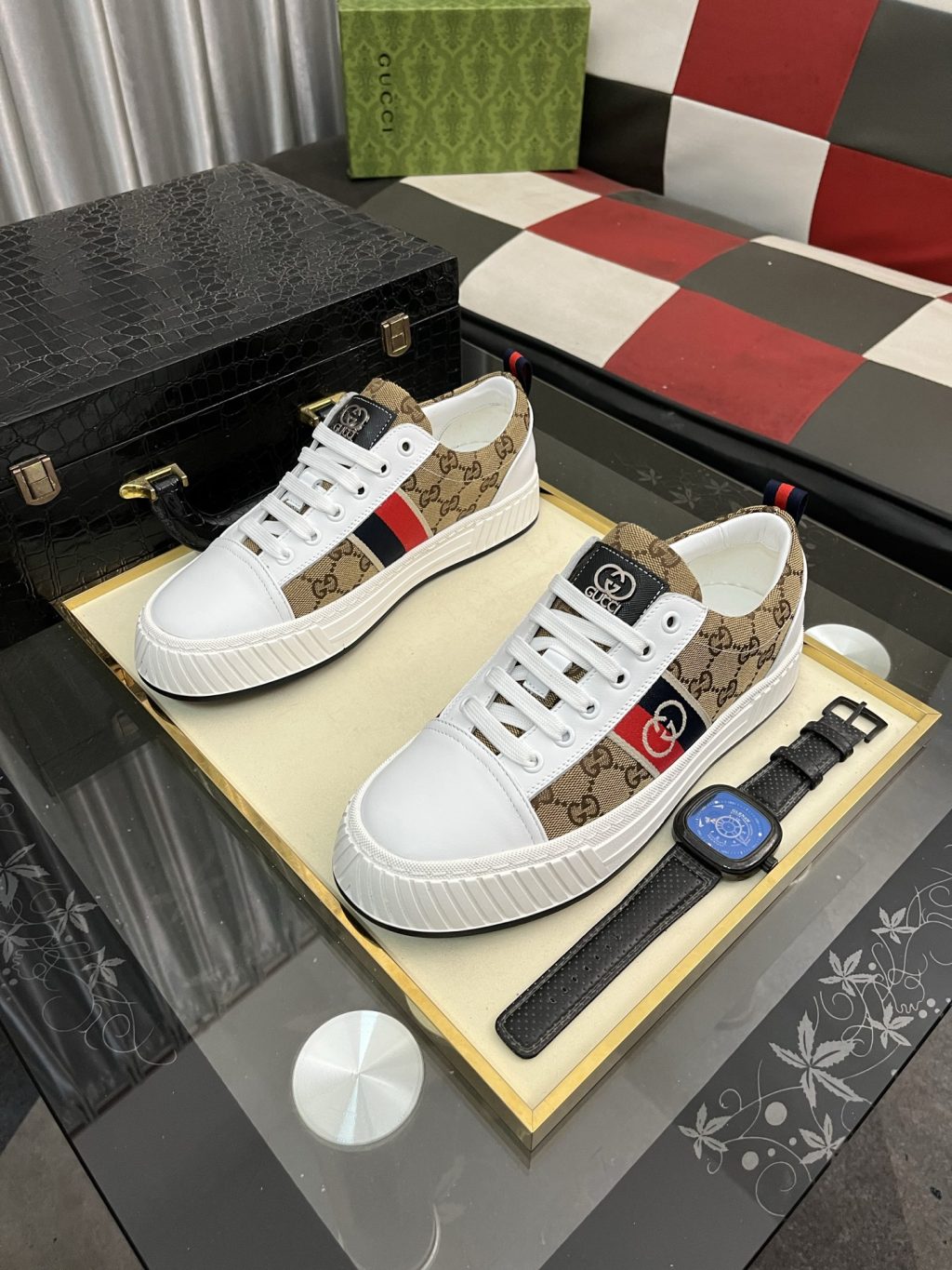 GUCCI's latest and hottest casual shoes. - Image 2