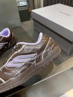 BALENCIAGA  Hamptons Worn-out Sneaker - Image 2