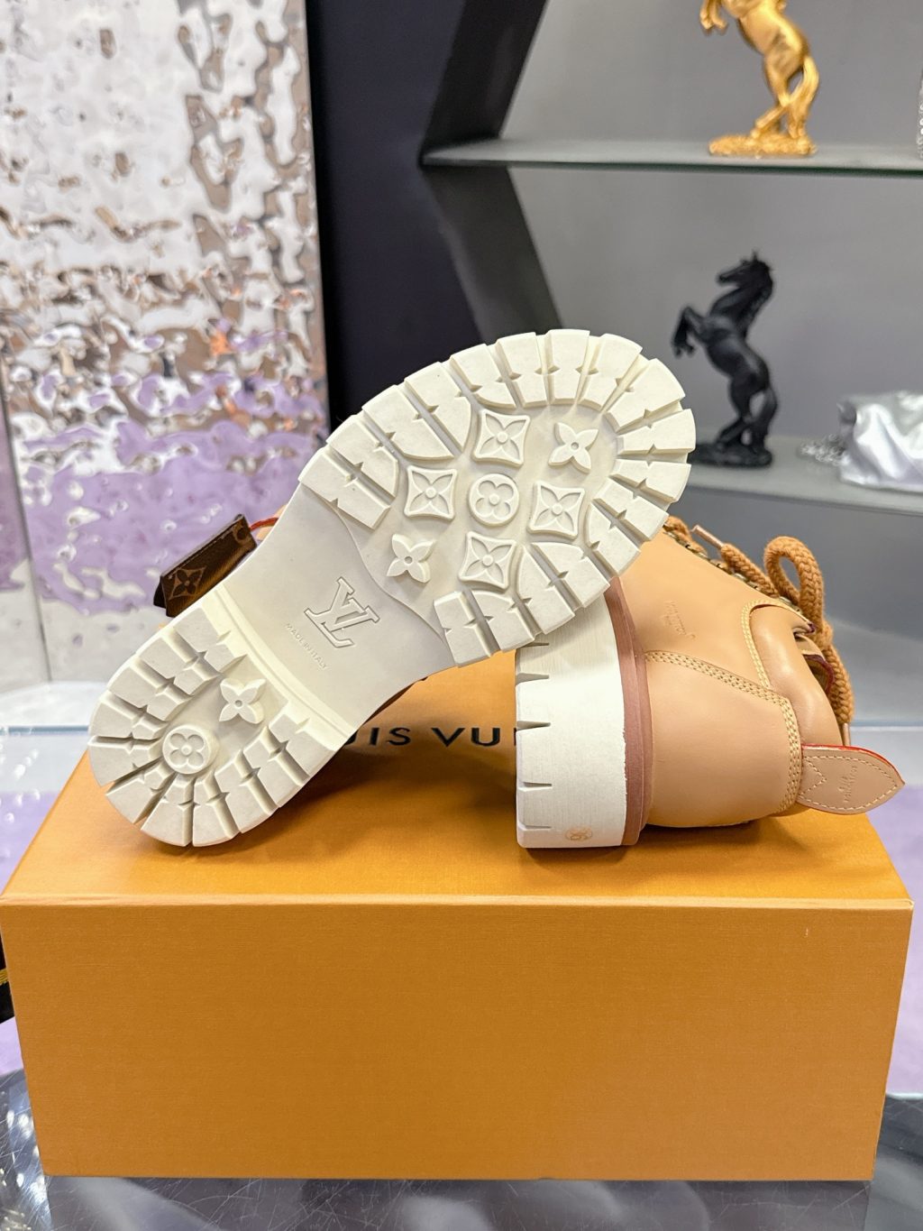 Louis Vuitton Derby LV Remix - Image 5