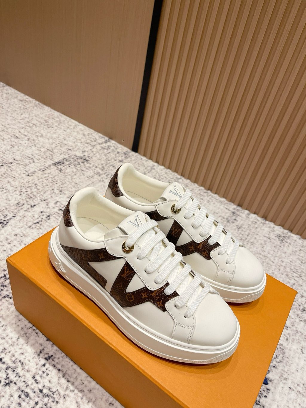 Louis Vuitton Time Out Sneaker - Image 3