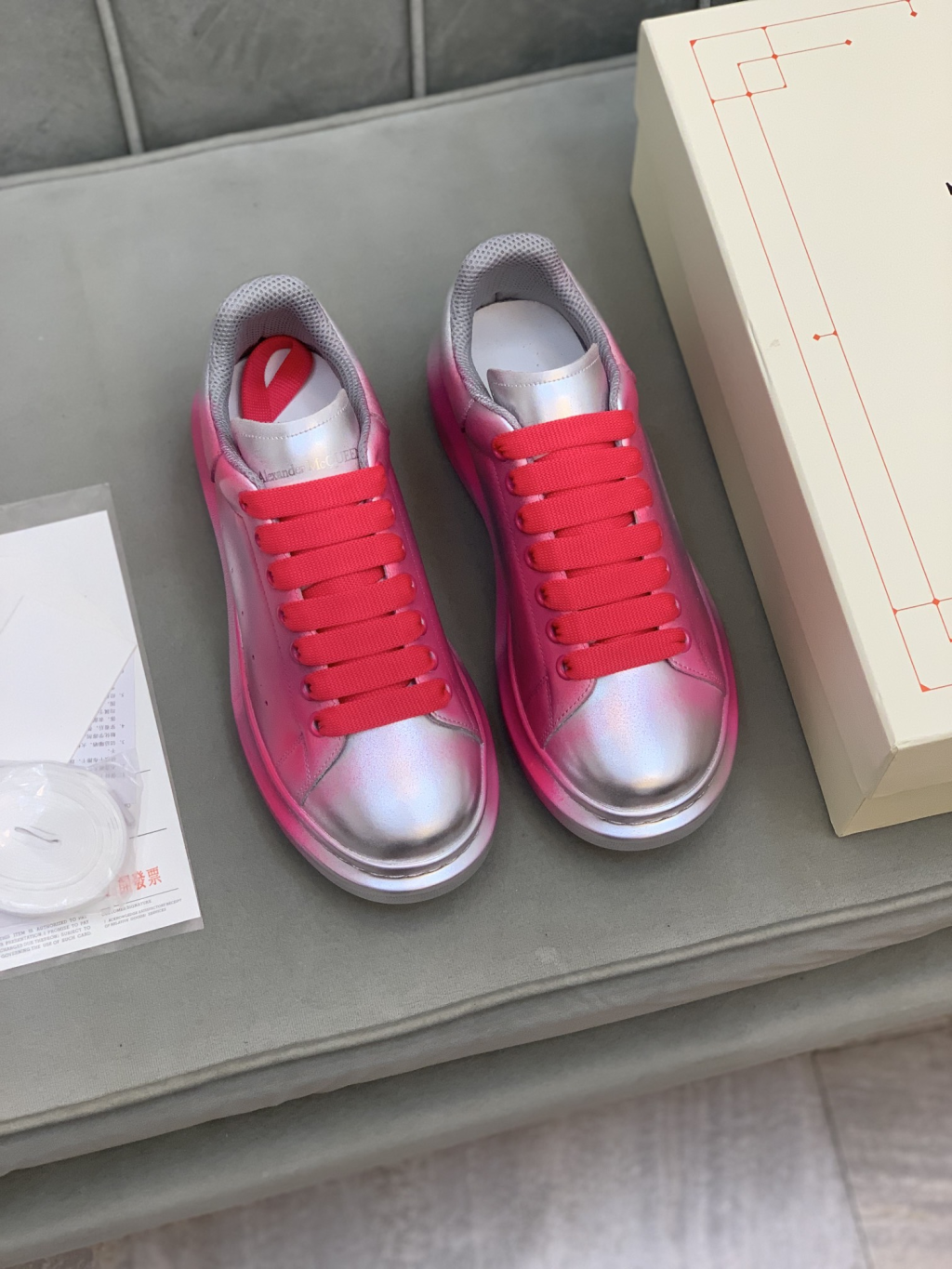 ALEXANDER MCQUEEN - Image 3