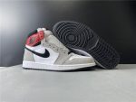 Air Jordan 1 Light Smoke Grey - Image 3