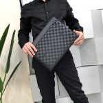 Louis Vuitton Voyage Pochette Damier Infini Leather Black 33Cm - Image 10