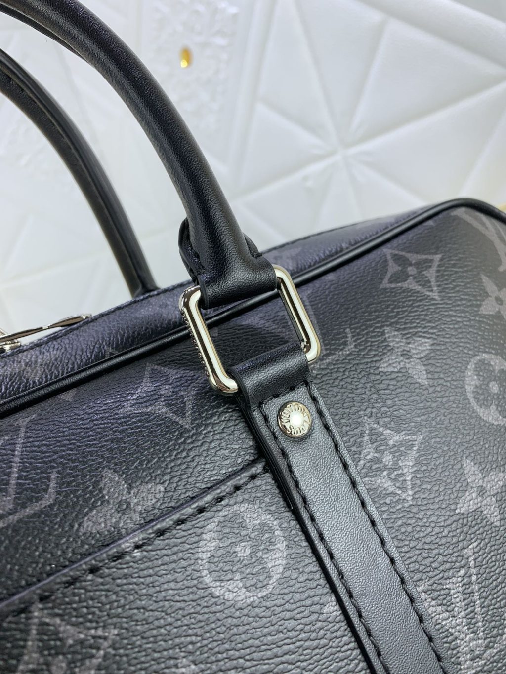 Louis Vuitton Porte Documents Voyage Monogram Black 37Cm M46457 - Image 6
