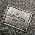 Louis Vuitton S Cape Messenger Monogram Brown 28Cm - Image 10