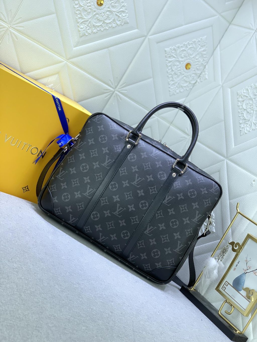 Louis Vuitton Porte Documents Voyage Monogram Black 37Cm M46457 - Image 9