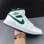 Air Jordan 1 Mid - Image 2