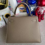 Hermes Kelly Epsom Ck18 Etoupe Gold Hardware 25Cm - Image 4