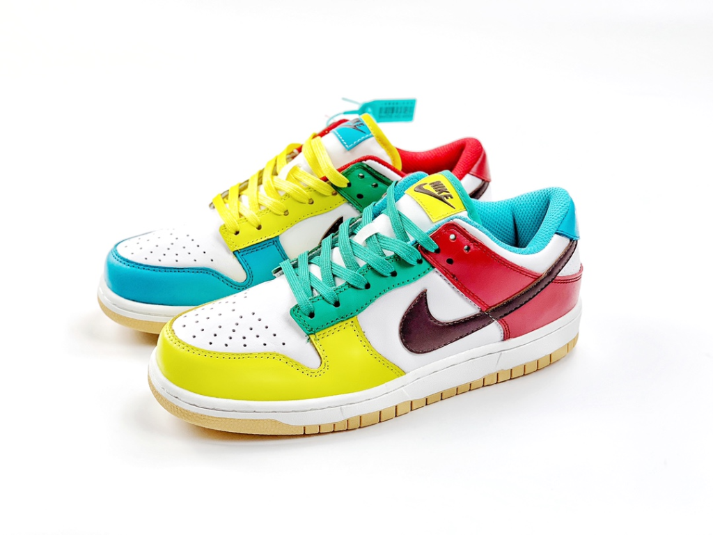 Nk SB Dunk Low - Image 3