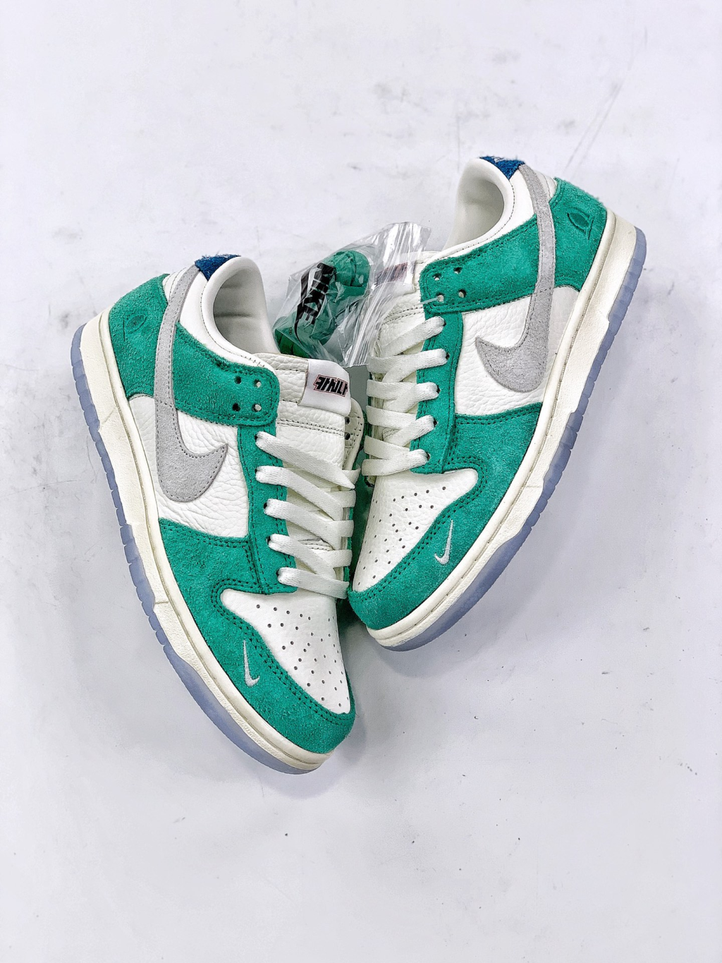 Nk SB Dunk Low - Image 4