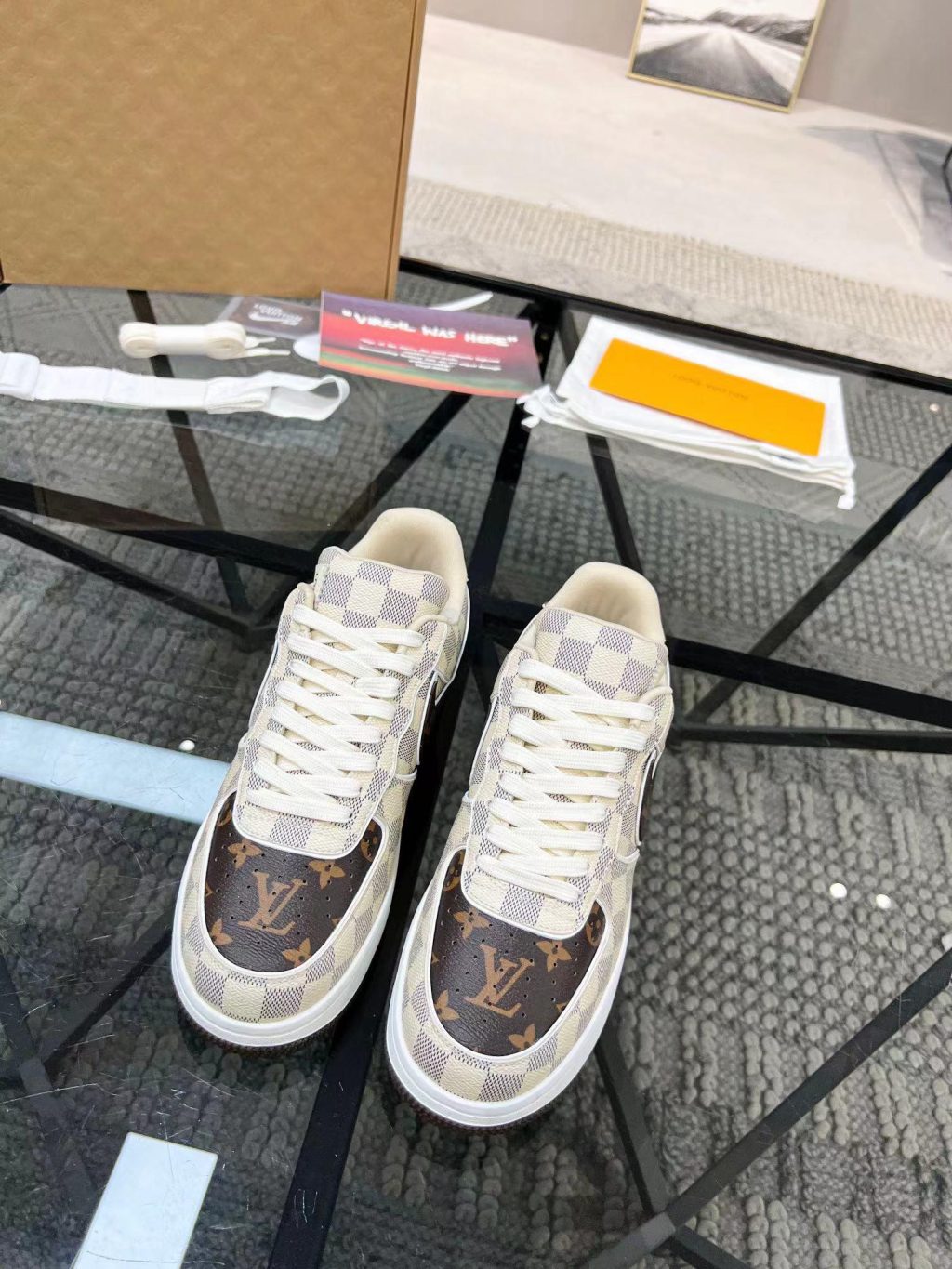 Nike Air Force 1 Low x Louis Vuitton - Image 3