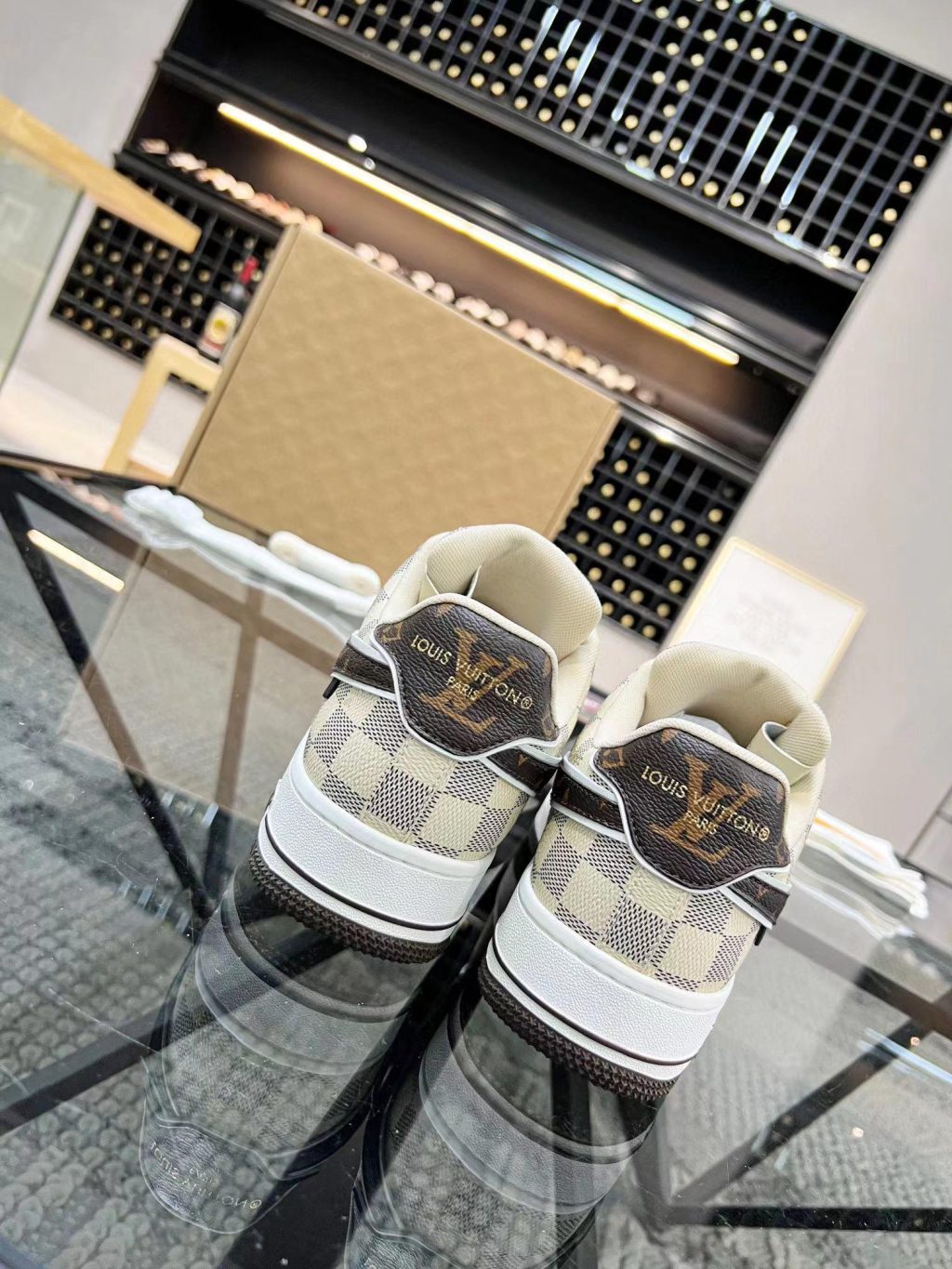 Nike Air Force 1 Low x Louis Vuitton - Image 4