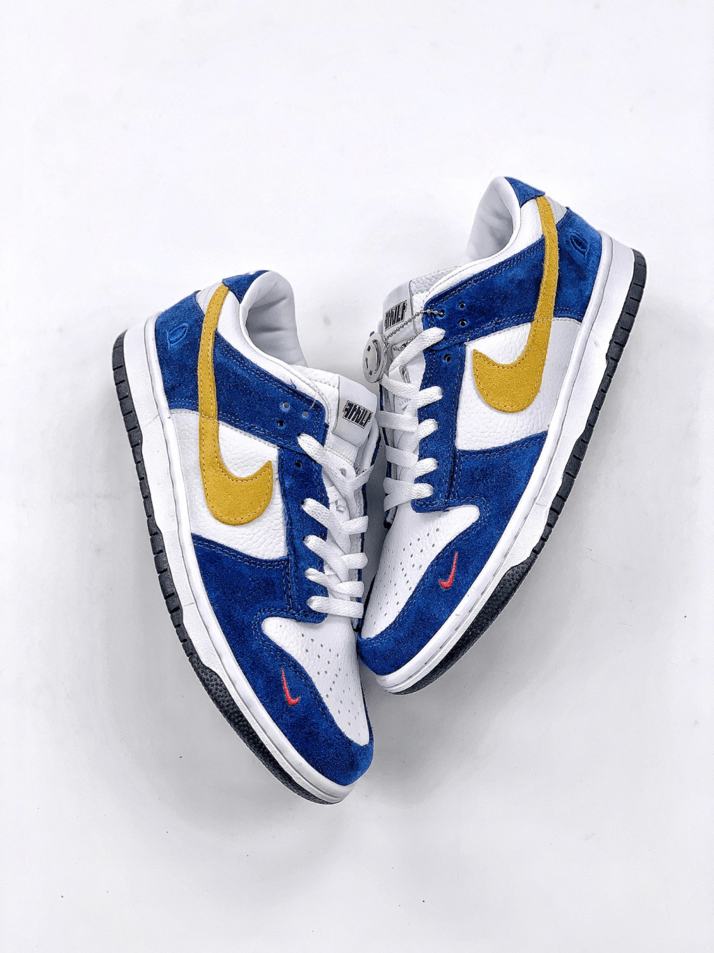 Nk SB Dunk Low - Image 4