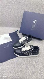 DIOR High Top Sneaker - Image 2