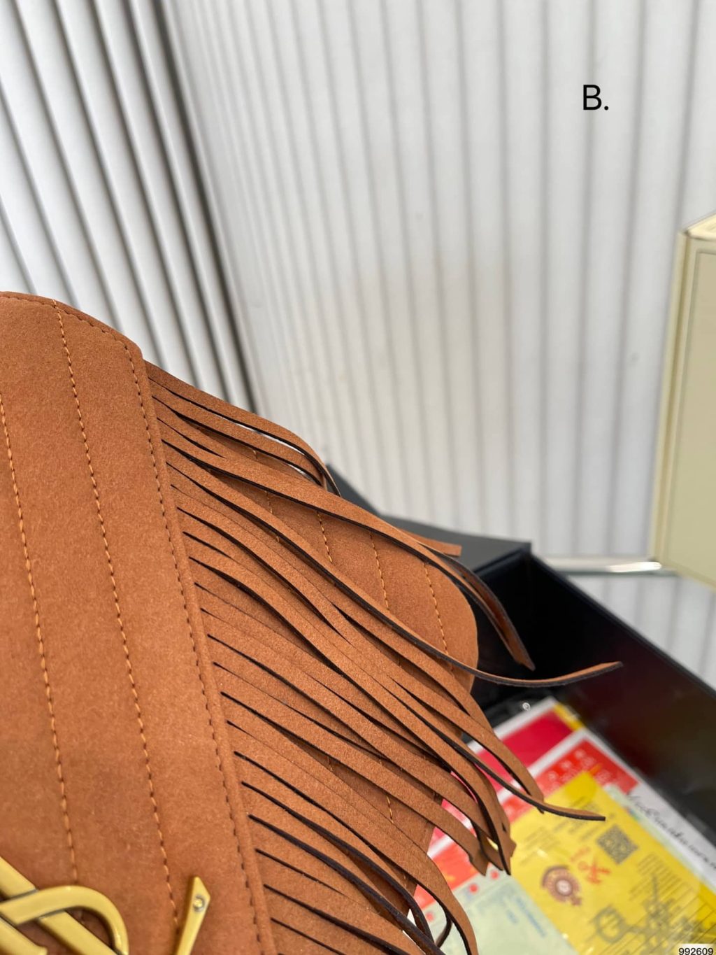 Saint Laurent Medium College Chain Bag In Suede Cinnamon 24cm 531705 0u0k7 7761 - Image 8