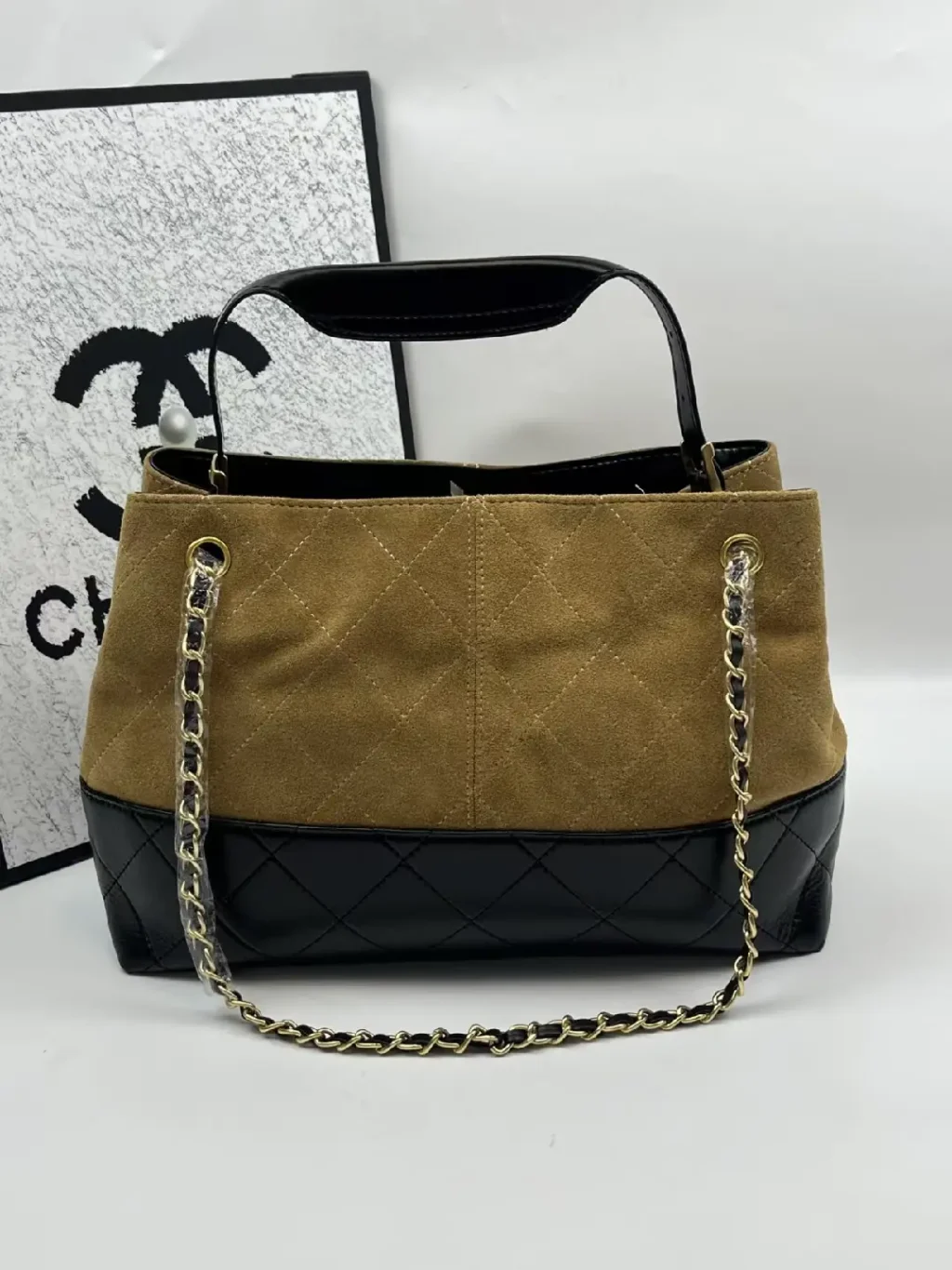Chanel 25A Hobo Bag - Image 5